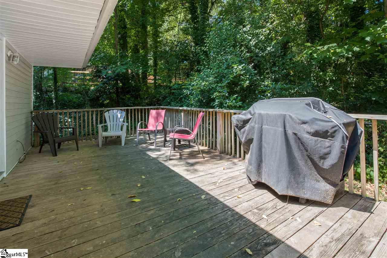 110 Scarlett Street Greenville, SC 29607 - Photo 14 of 16