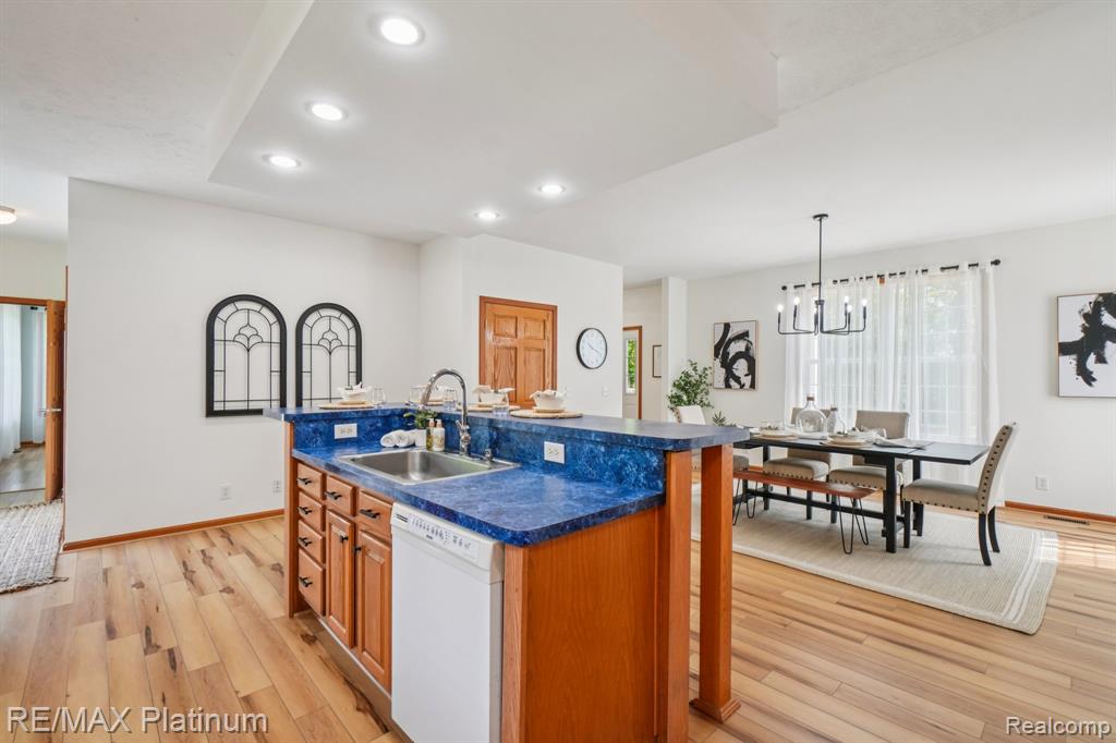 6345 East Dean Road Howell, MI 48855 - Photo 11 of 36 Gallery Image 11