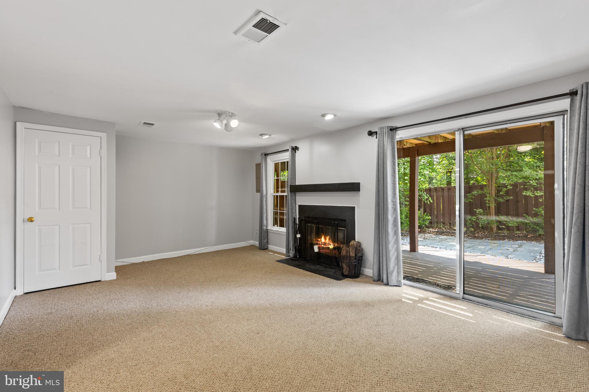 14644 Cambridge Circle Laurel, MD 20707 - Photo 27 of 32 Lower level