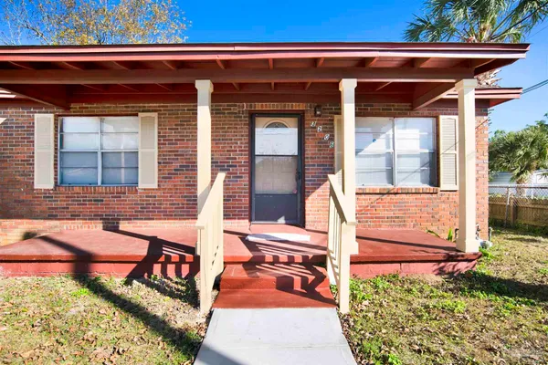 $1,400 | 3206 North Miller Street, Pensacola, FL 32503