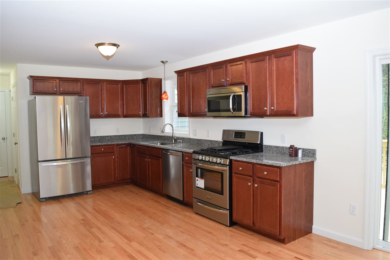 32 Rangeway Drive Rochester, NH 03868 - Photo 4 of 11