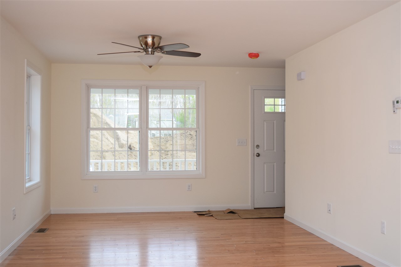 32 Rangeway Drive Rochester, NH 03868 - Photo 5 of 11