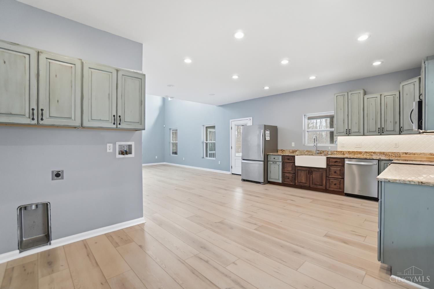 12703 Harris Road Germantown, OH 45327 - Photo 18 of 69