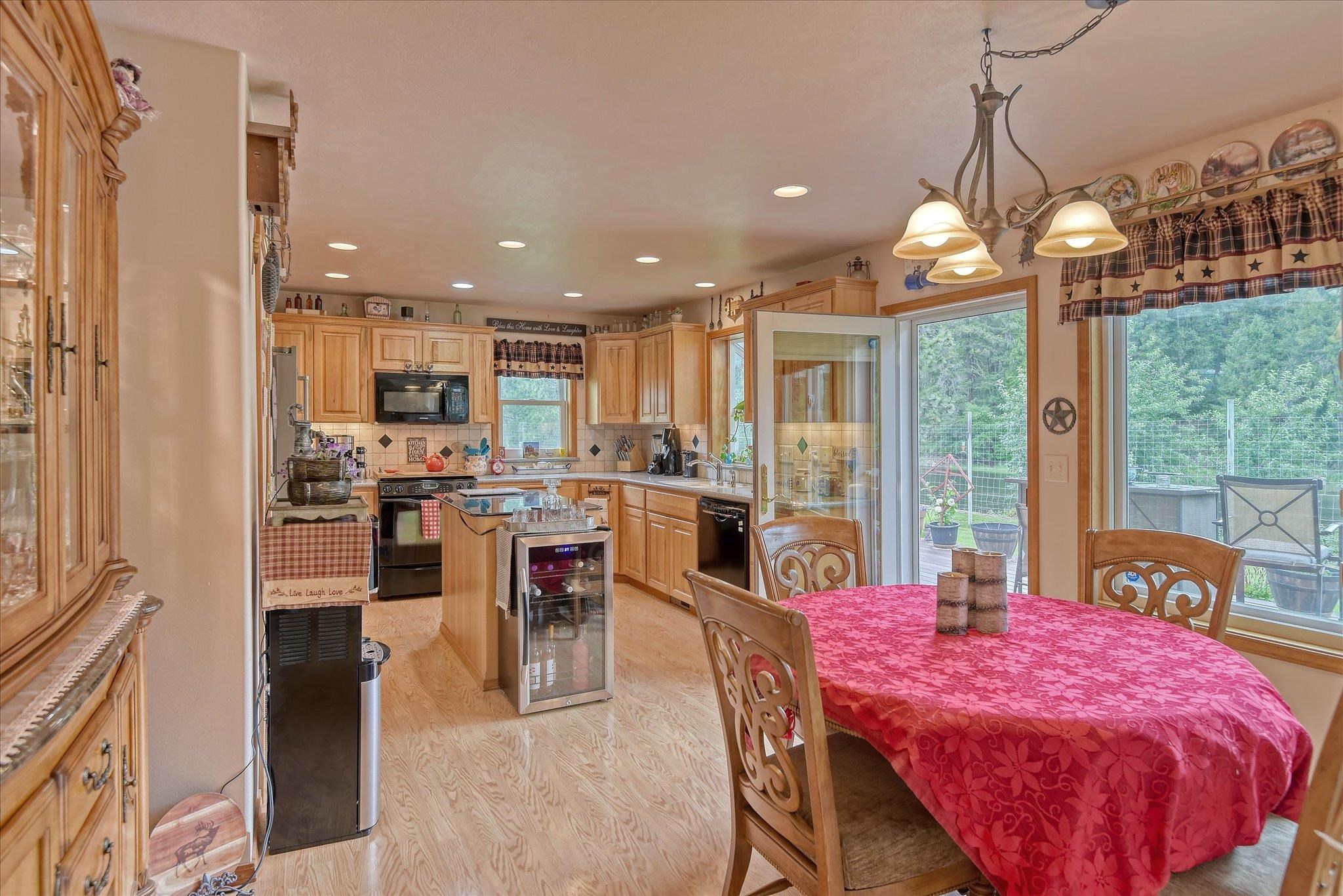 61 Paradise Cove Road Kettle Falls, WA 99141 - Photo 11 of 37