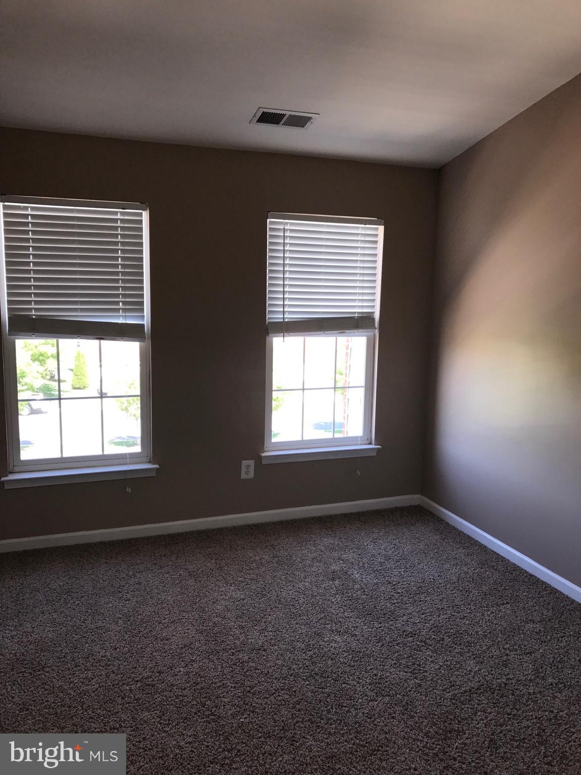 42695 Newcomer Terrace Chantilly, VA 20152 - Photo 15 of 26