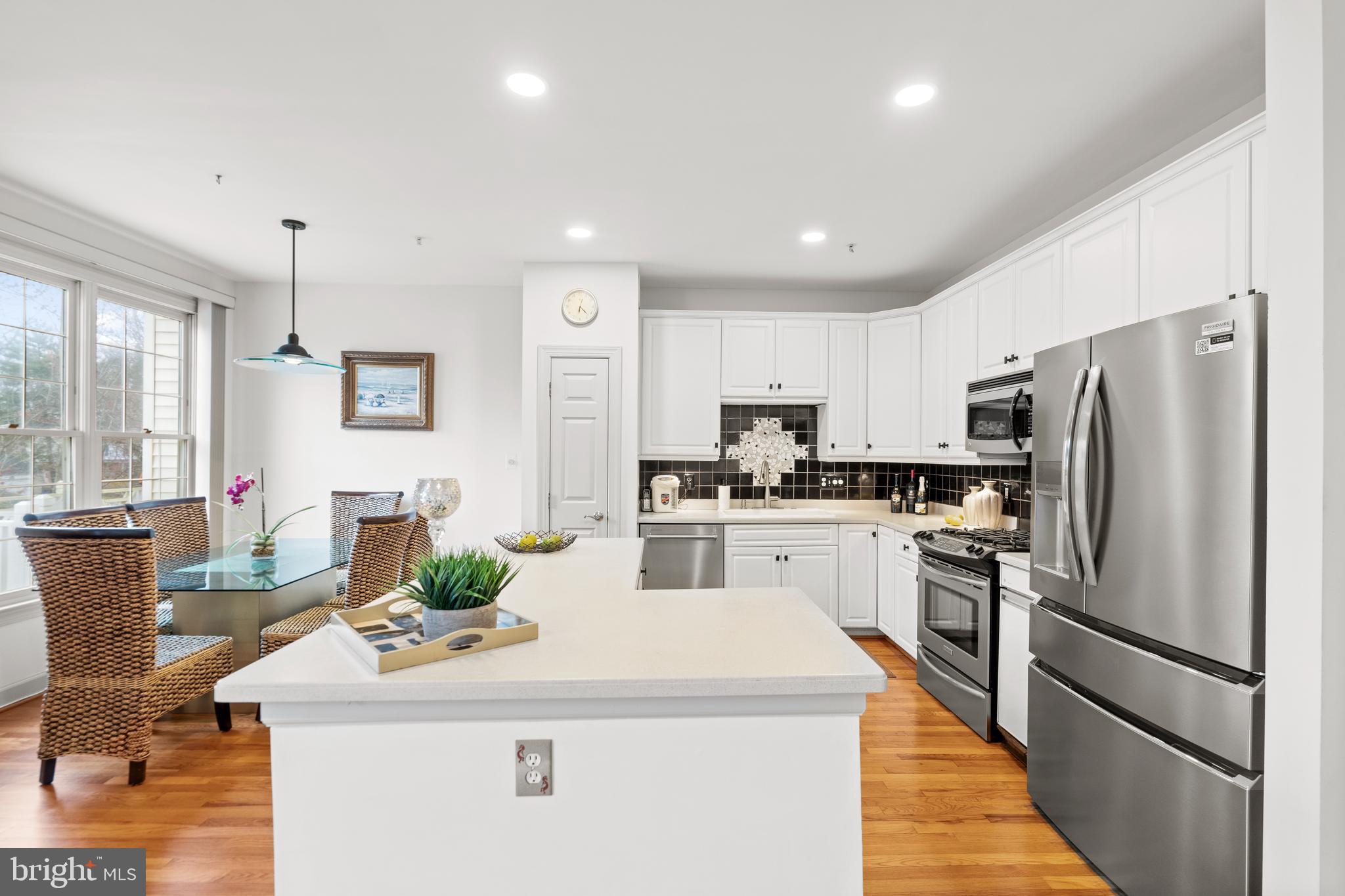 8536 Bells Ridge Terrace Potomac, MD 20854 - Photo 12 of 38