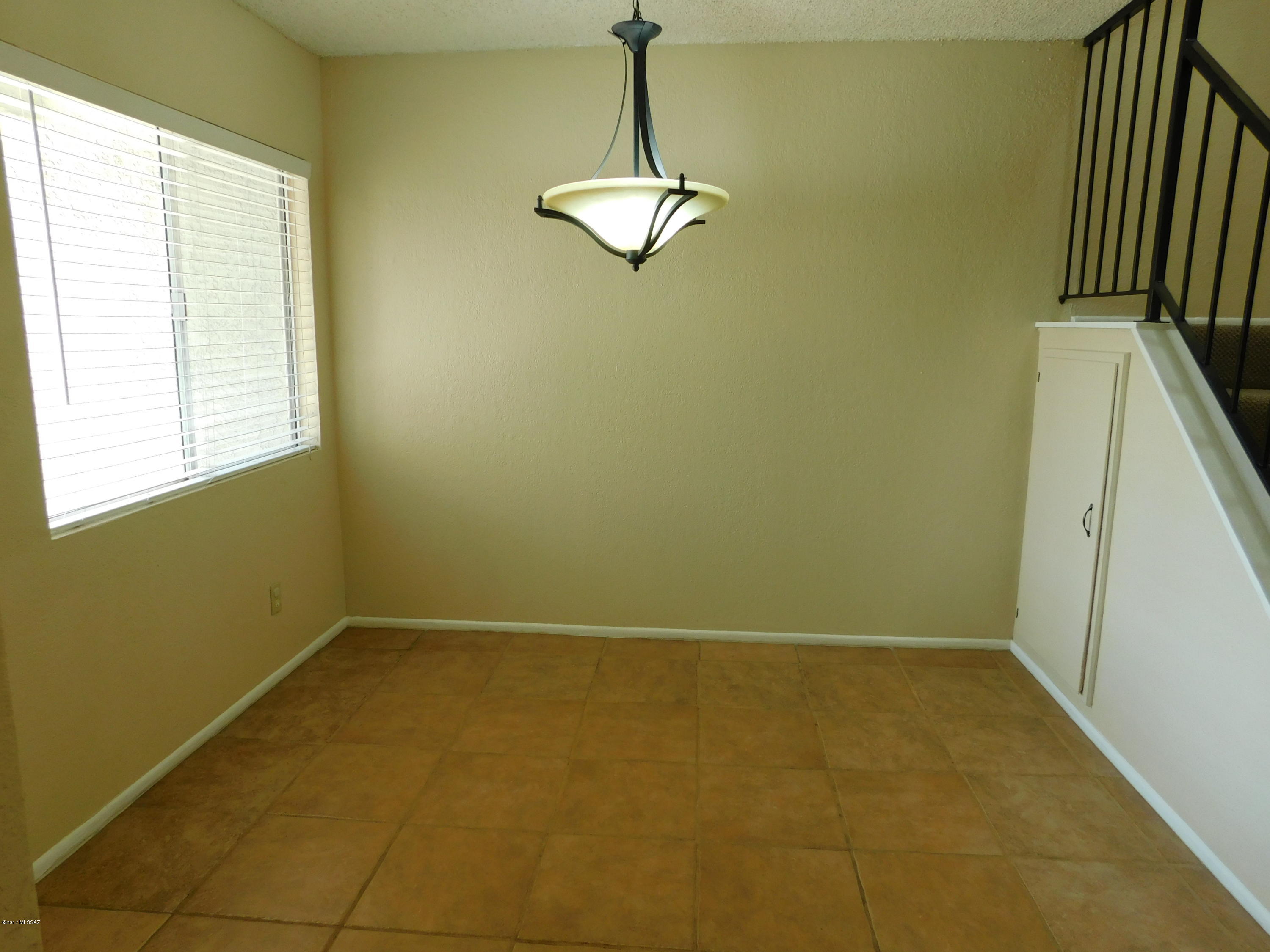 2781 West Anklam Road, Unit A Tucson, AZ 85745 - Photo 7 of 42 Gallery Image 7