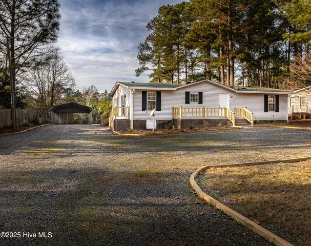 $219,000 | 142 Pine Valley Lane, West End, NC 27376