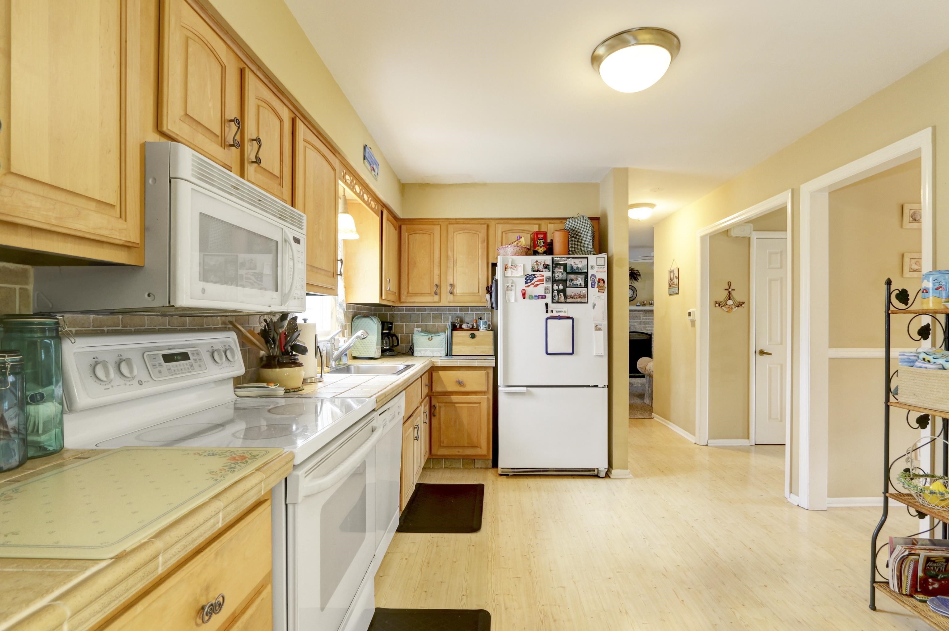 9 Hope Corson Road Ocean View, NJ 08230 - Photo 10 of 26 Gallery Image 10