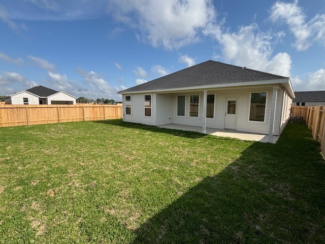 516 Robin Court Angleton, TX 77515 - Photo 19 of 29 *This photo is a representation. Not actual homesite.*