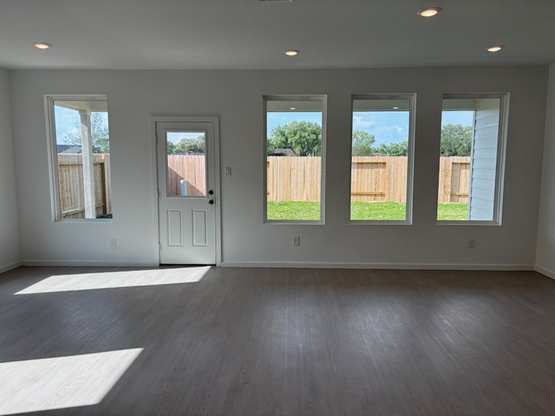 516 Robin Court Angleton, TX 77515 - Photo 6 of 29 *This photo is a representation. Not actual homesite.*