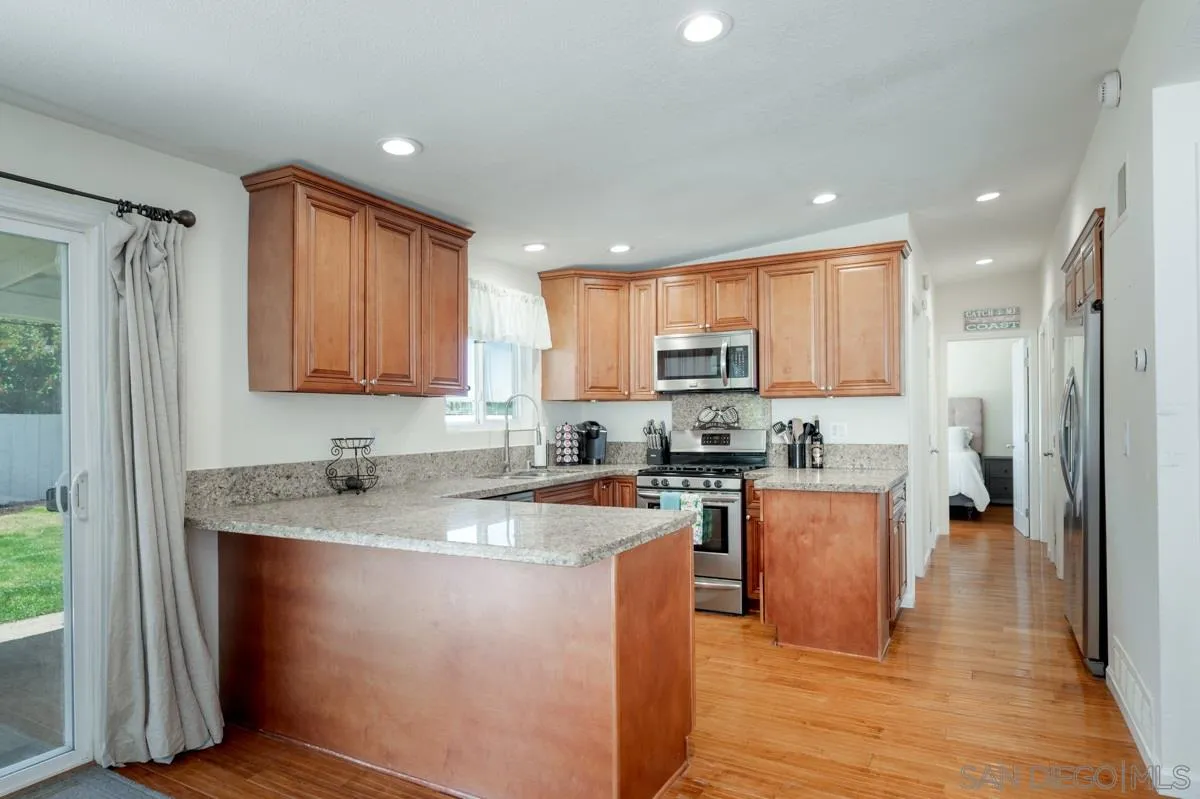 9216 Northcote Road Santee, CA 92071 - Photo 13 of 27 Gallery Image 13