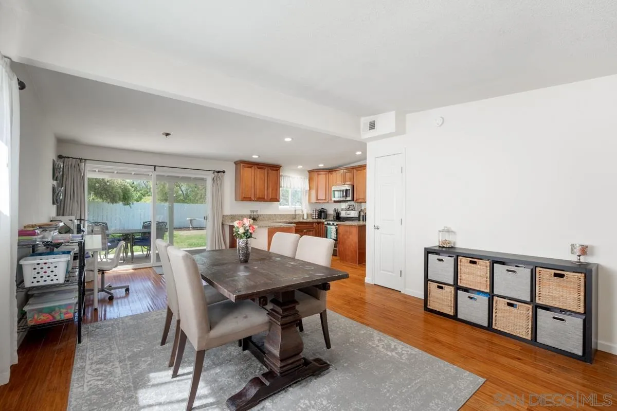 9216 Northcote Road Santee, CA 92071 - Photo 6 of 27 Gallery Image 6