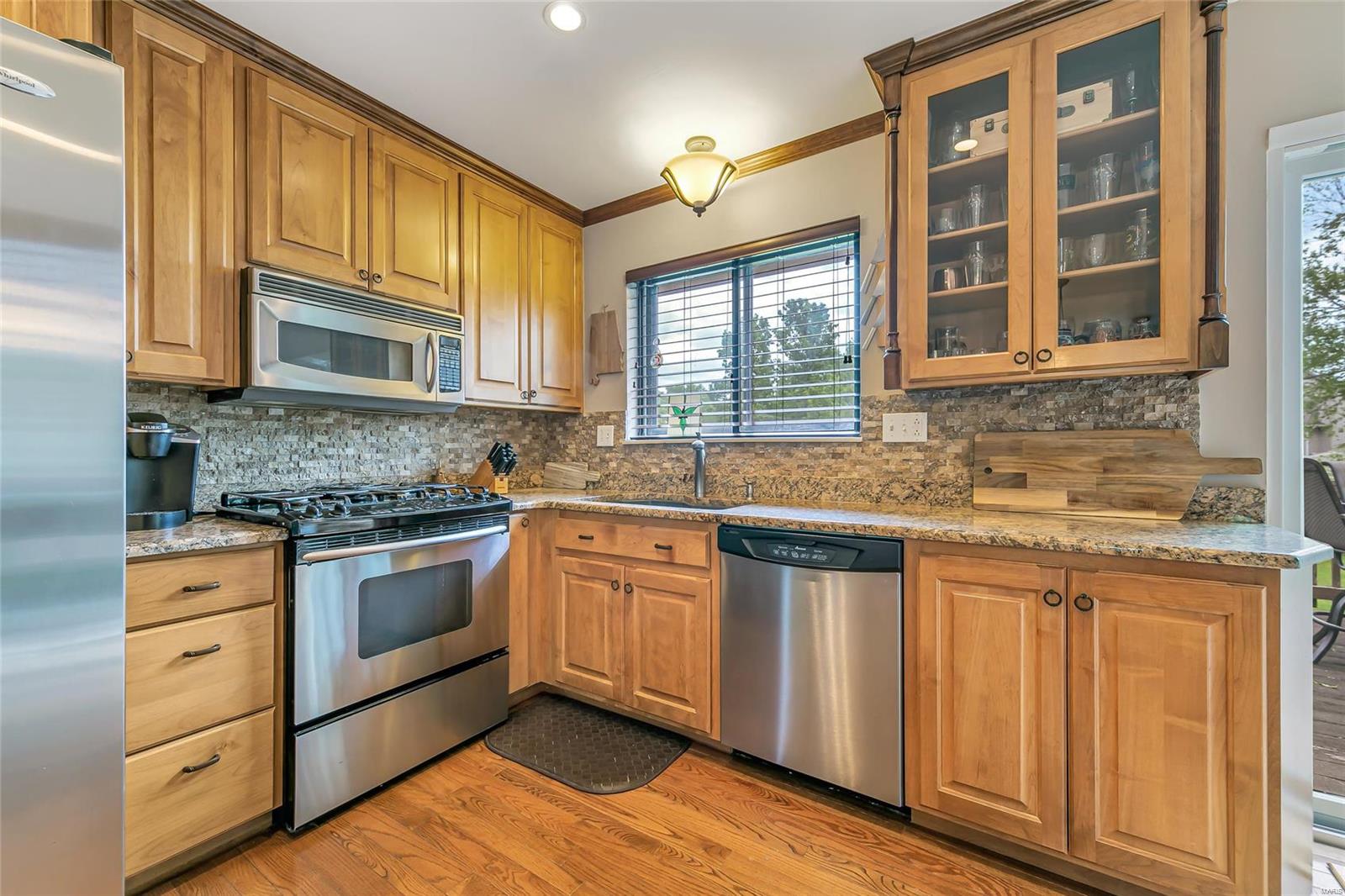 2269 Wincanton Road St. Louis, MO 63129 - Photo 4 of 22 Gallery Image 4