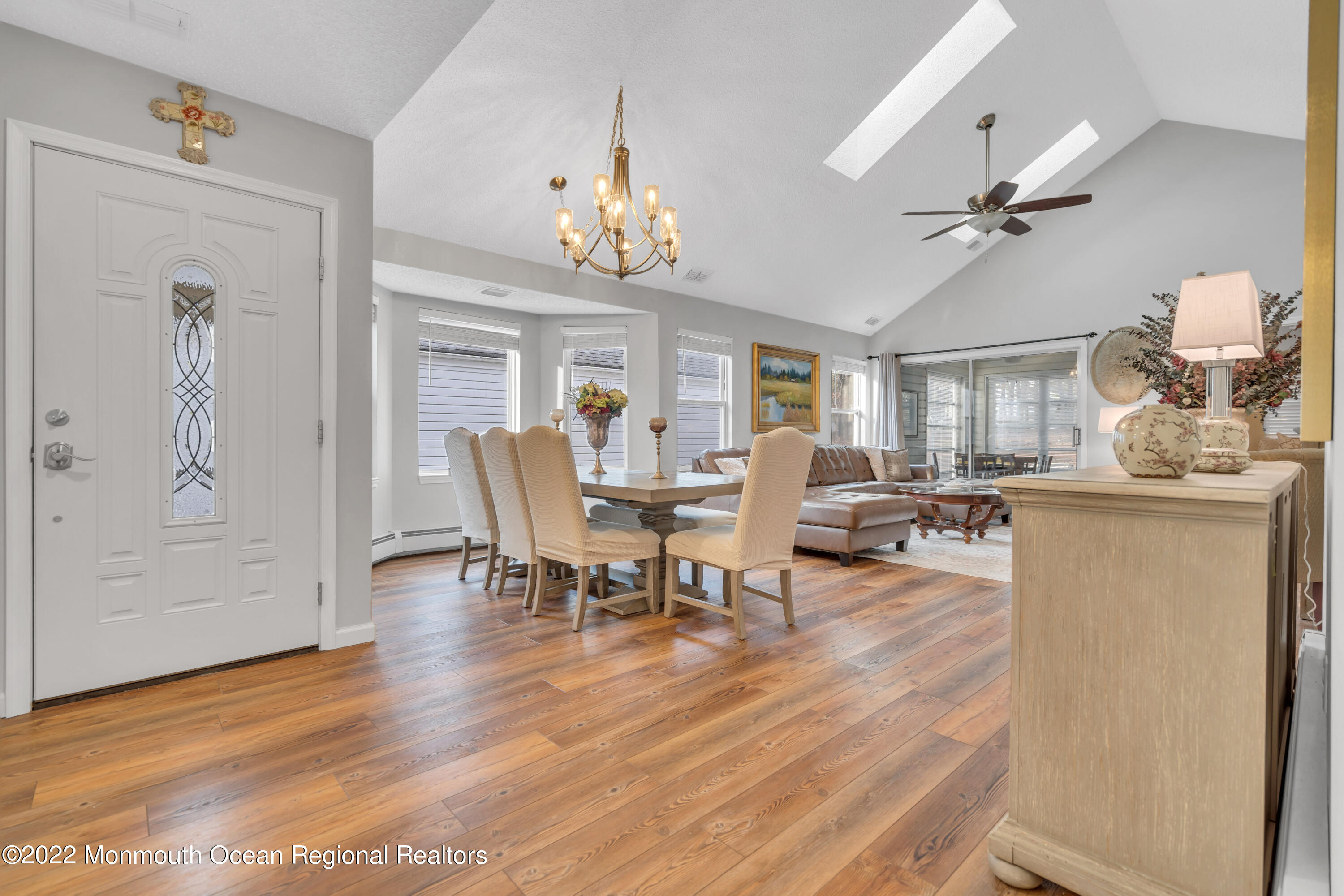 15 Newport Road Manahawkin, NJ 08050 - Photo 11 of 29 016_dsc03878