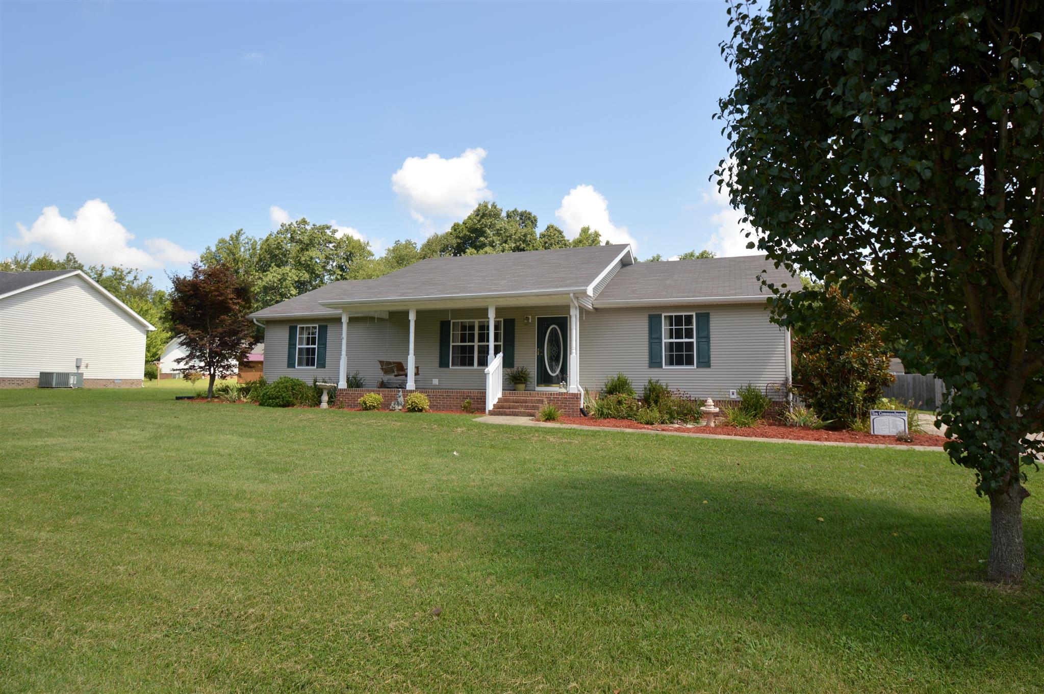 1028 Pomona Road Dickson, TN 37055 - Photo 2 of 22