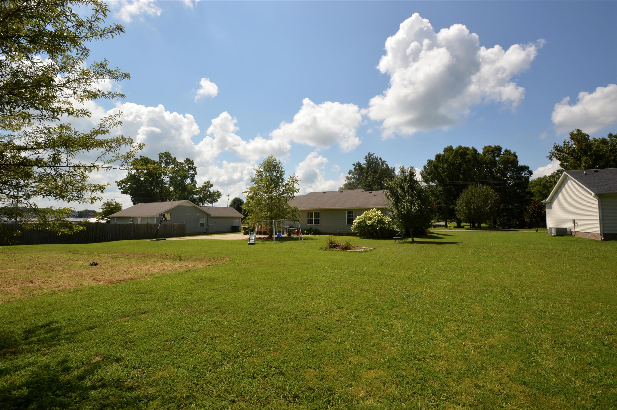 1028 Pomona Road Dickson, TN 37055 - Photo 8 of 22