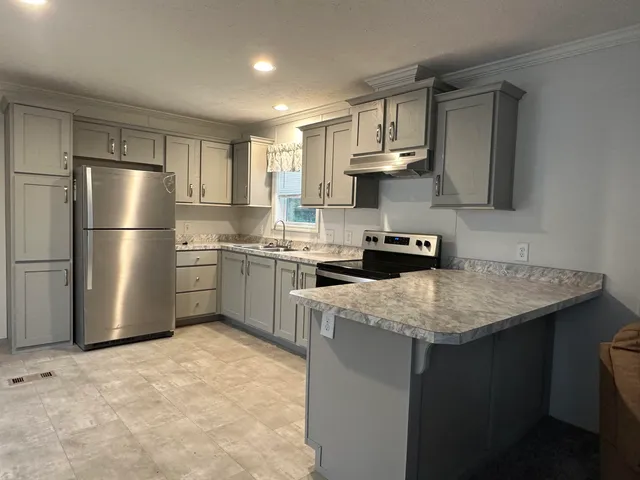 $160,000 | 40 Pinyon Place, Londonderry, NH 03038