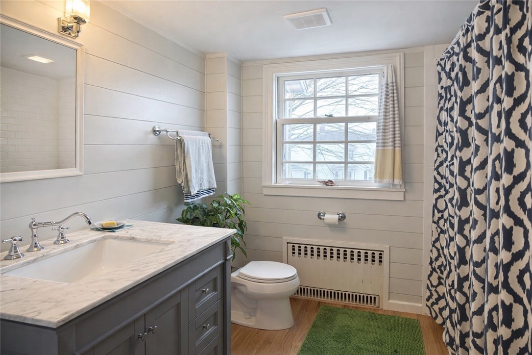 2678 East Main Road Portsmouth, RI 02871 - Photo 15 of 21