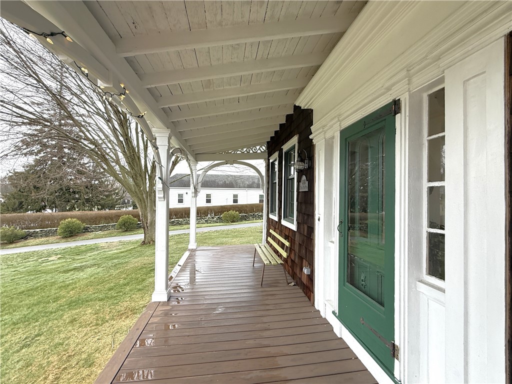 2678 East Main Road Portsmouth, RI 02871 - Photo 19 of 21