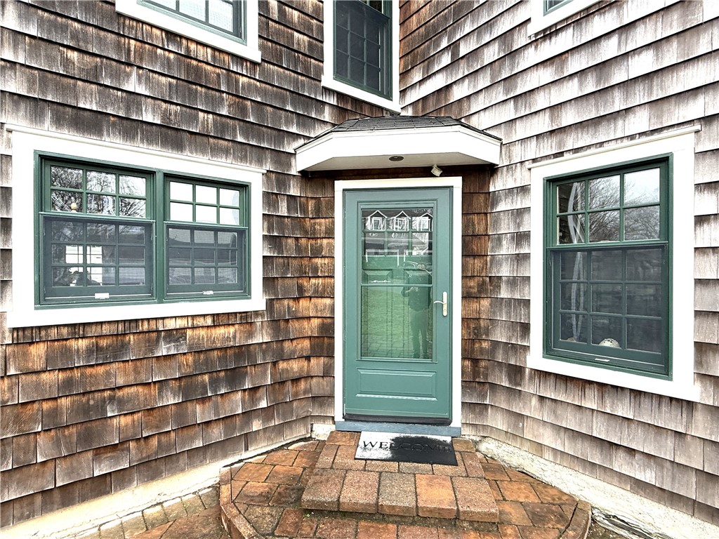 2678 East Main Road Portsmouth, RI 02871 - Photo 20 of 21