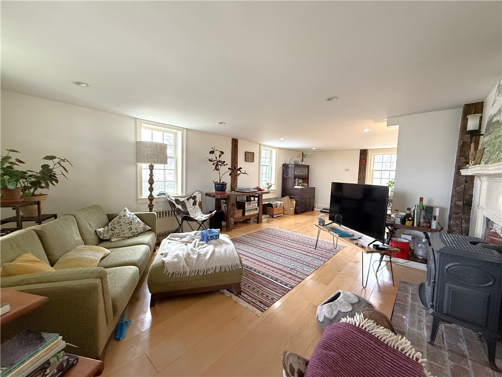 2678 East Main Road Portsmouth, RI 02871 - Photo 4 of 21