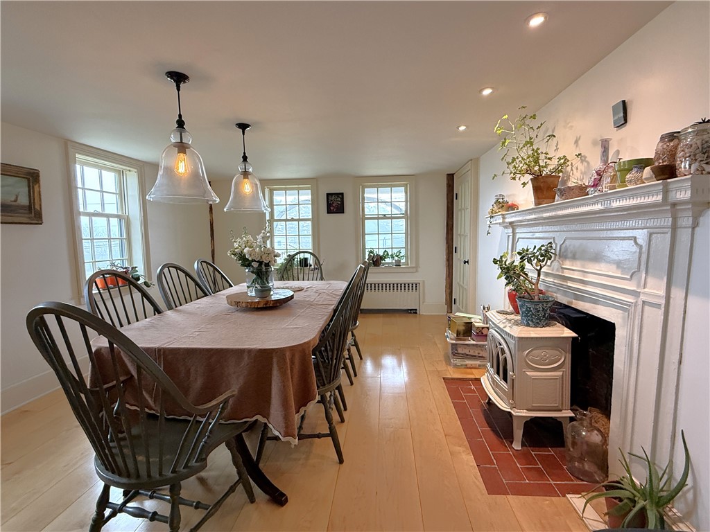 2678 East Main Road Portsmouth, RI 02871 - Photo 5 of 21