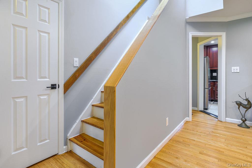 36 Heather Dell Road Ardsley, NY 10502 - Photo 5 of 44