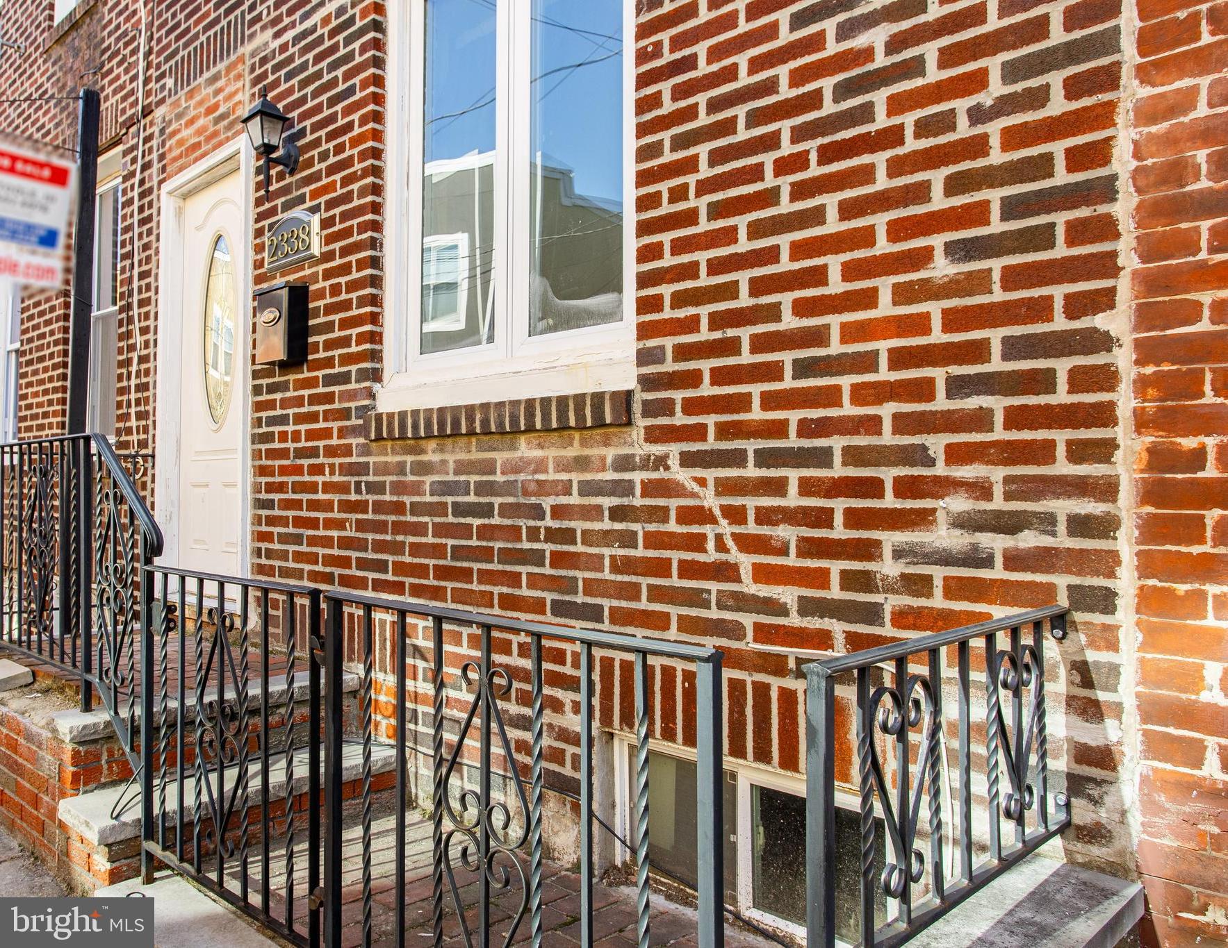 2338 Cross Street Philadelphia, PA 19146 - Photo 2 of 25