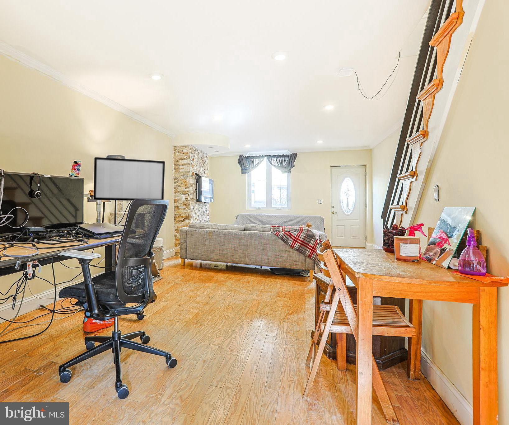2338 Cross Street Philadelphia, PA 19146 - Photo 9 of 25