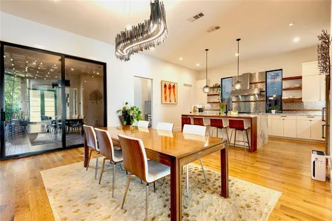$1,750,000 | 8546 Glencrest Lane, Dallas, TX 75209