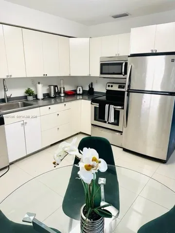 $2,600 | 1030 Northeast 80th Street, Unit 4, Miami, FL 33138