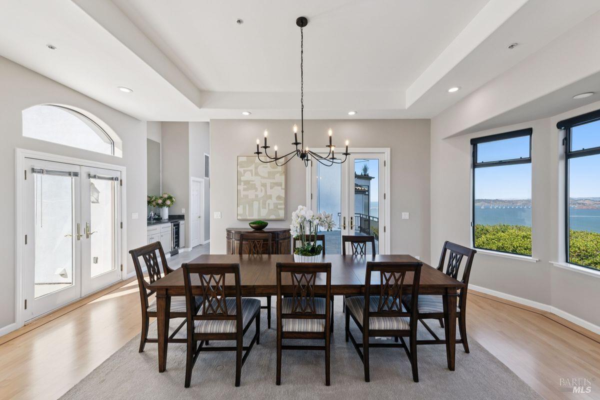 207 Taylor Road Tiburon, CA 94920 - Photo 8 of 67 Gallery Image 8