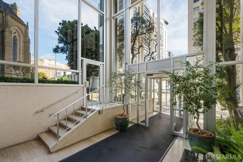 $2,500,000 | 1200 California Street, Unit 20B, San Francisco, CA 94109