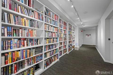 $2,500,000 | 1200 California Street, Unit 20B, San Francisco, CA 94109