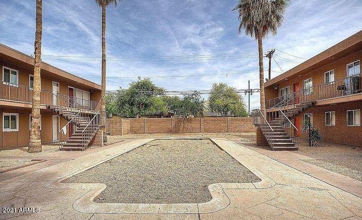 N 38th no MLS pic 2