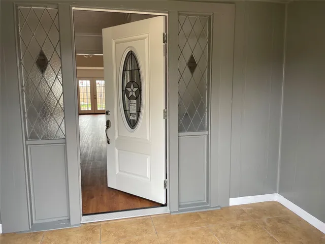 a view of walk in closet