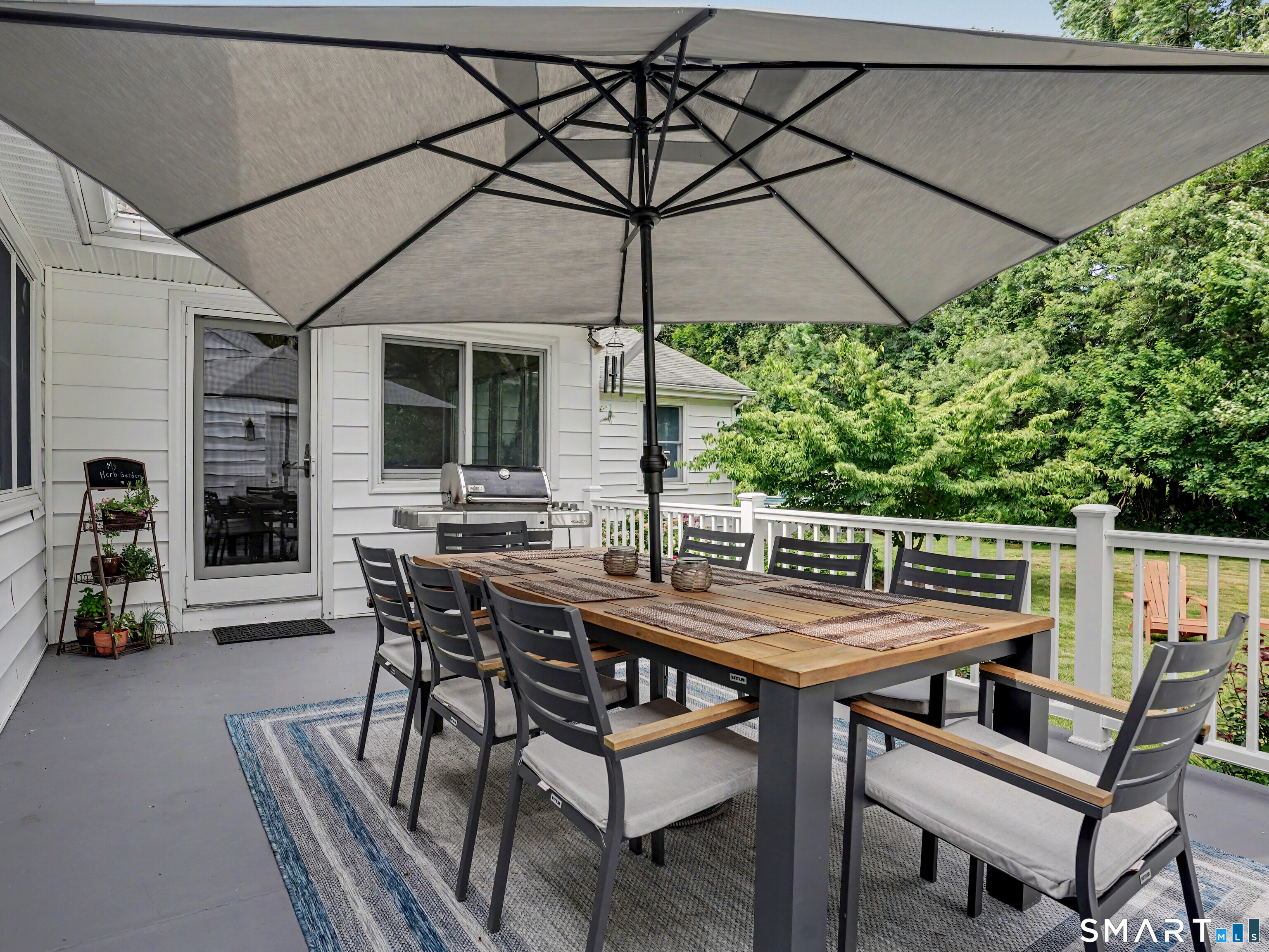579 Racebrook Road Orange, CT 06477 - Photo 30 of 39