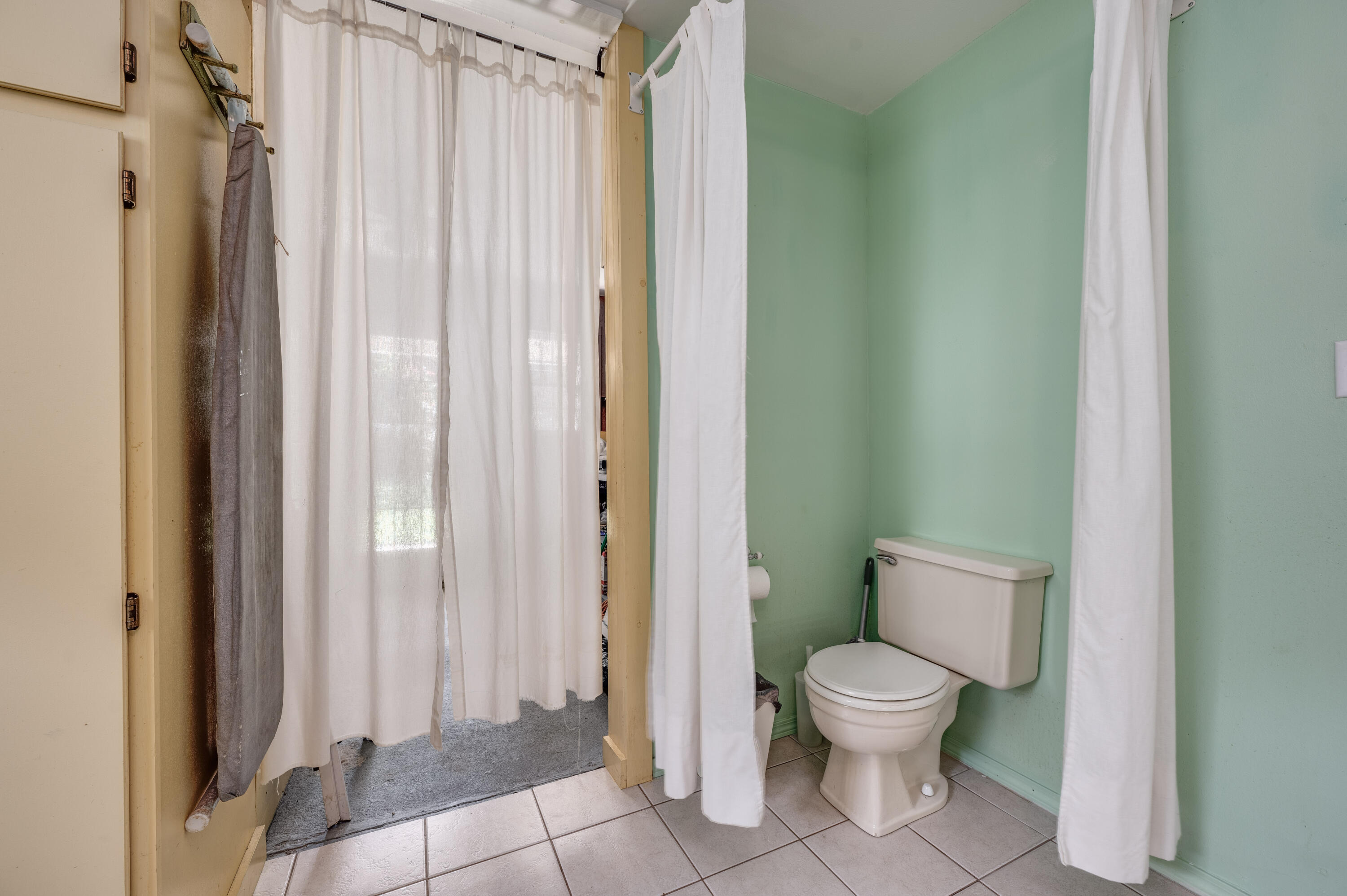 923 Satsuma Road Niceville, FL 32578 - Photo 17 of 52 923 Satsuma Rd-Niceville-37