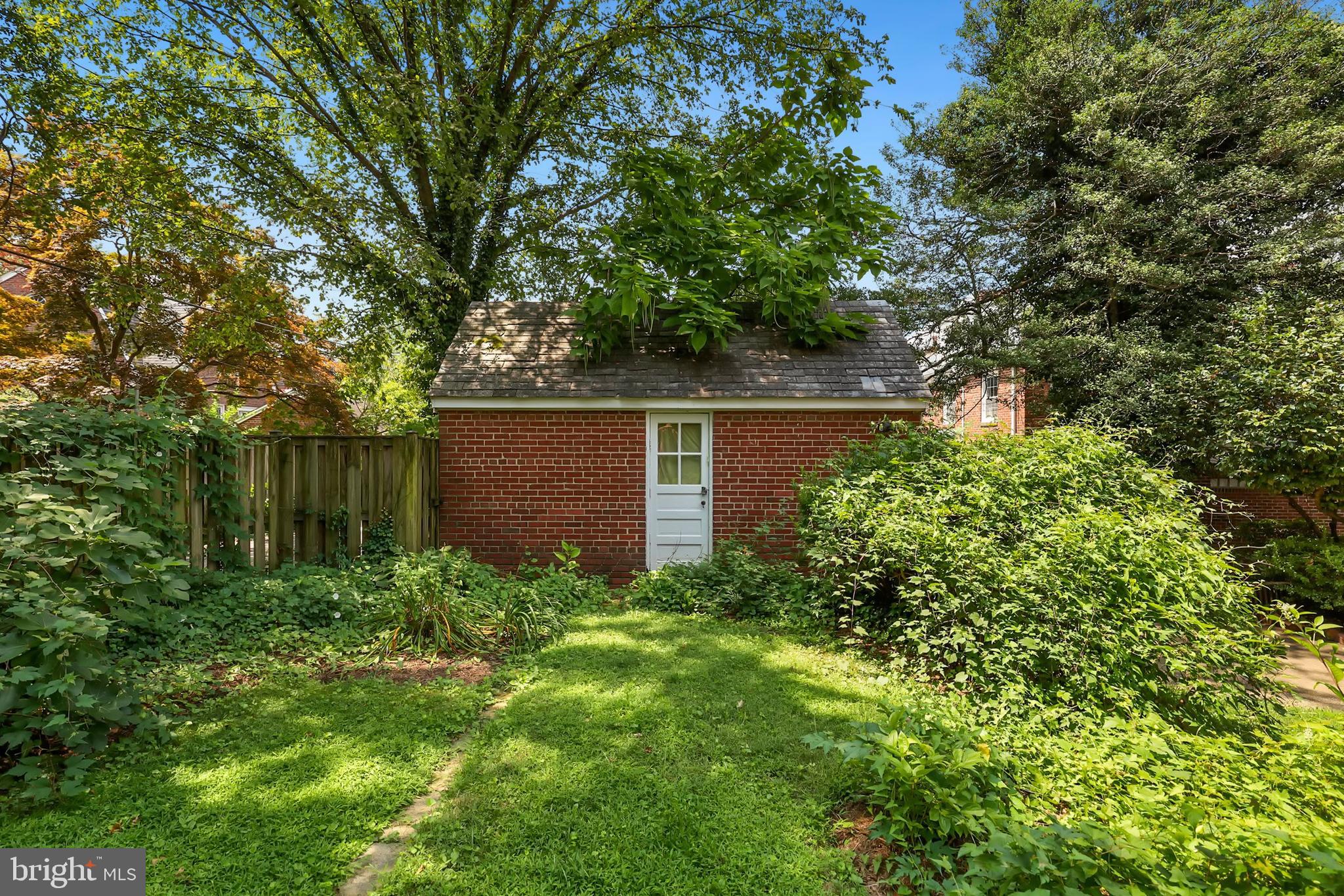 1352 Locust Road Northwest Washington, DC 20012 - Photo 44 of 49 Gallery Image 44