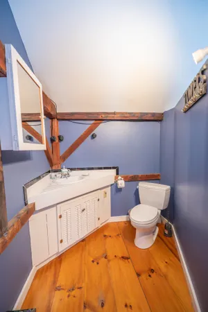 $380,000 | 34 Main Street, Wardsboro, VT 05355