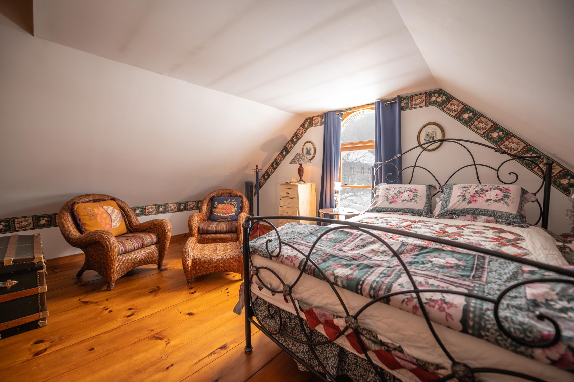 34 Main Street Wardsboro, VT 05355 - Photo 19 of 27