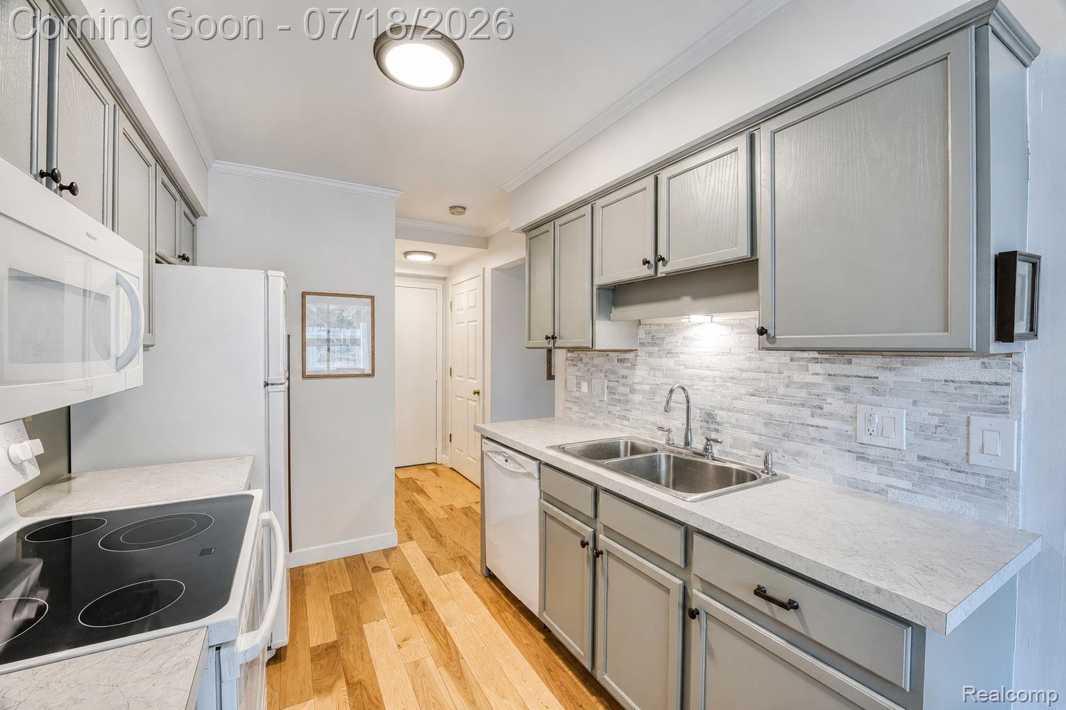 30 Pine Tree Ridge, Unit 2 Waterford, MI 48327 - Photo 15 of 31 AI - Image 14.jpg