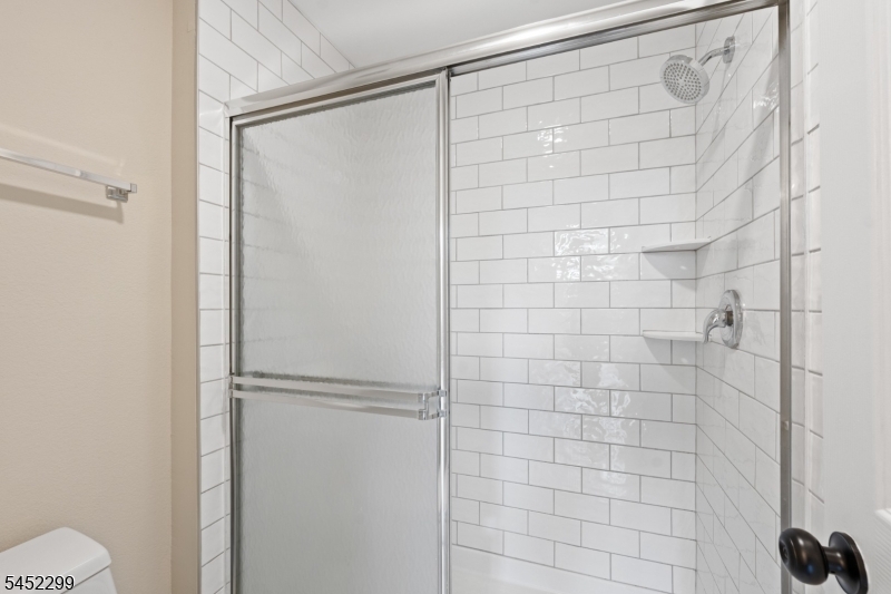 34 Wescott Road Bedminster, NJ 07921 - Photo 18 of 24 Gallery Image 18