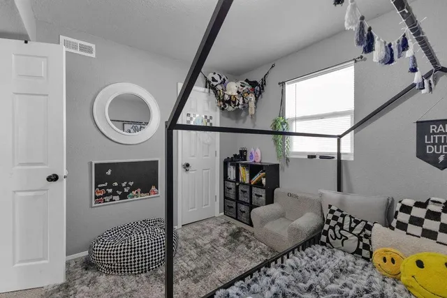 $189,900 | 63 Houseman Street, Faucett, MO 64448