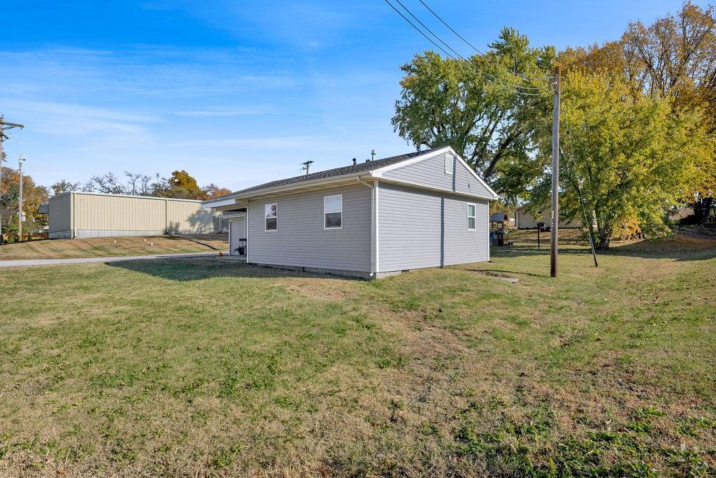 63 Houseman Street Faucett, MO 64448 - Photo 3 of 24