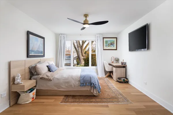 $995,000 | 8122 Fairmount Avenue, Downers Grove, IL 60516