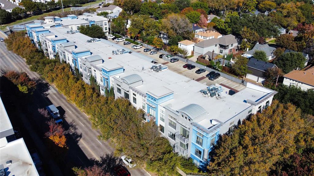 4414 Cedar Springs Road, Unit 214 Dallas, TX 75219 - Photo 26 of 29 Bird's eye view