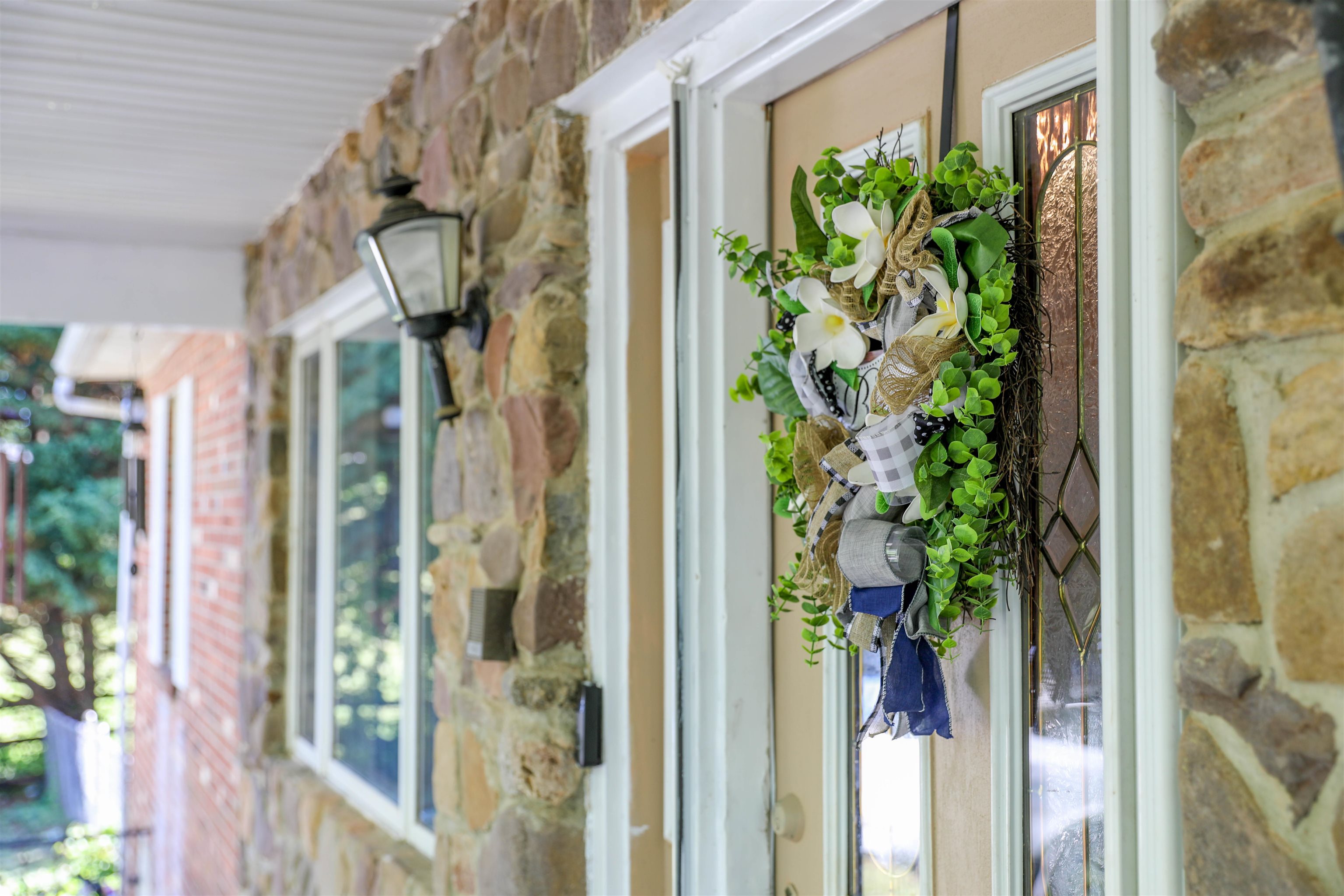 234 Montgomery Road Staunton, VA 24401 - Photo 8 of 39
