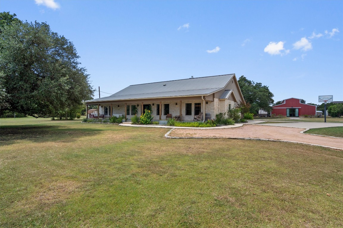 323 Patricia Road Georgetown, TX 78628 - Photo 35 of 40